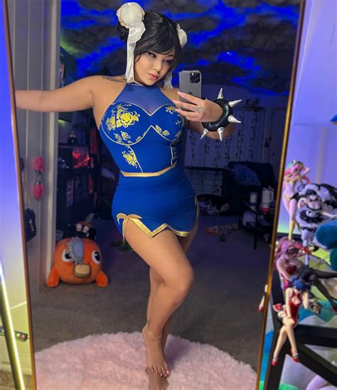 Jezlene Rae | 2024 was the year I discovered my love for cosplaying 💖 I’m still such a baby ...