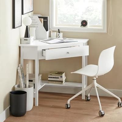 SoBuy Haotian Small Corner Desk, Triangle Computer Desk India | Ubuy