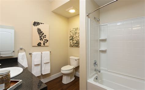 eaves West Valley | AvalonBay Communities