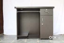 Computer Table - Buy & Sell Used Furniture in India | OLX