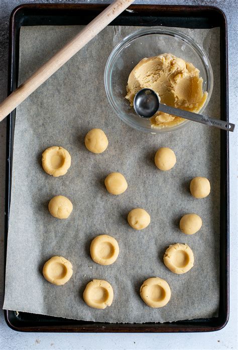 Why is my Cookie Dough Crumbly? - The Baker Chick