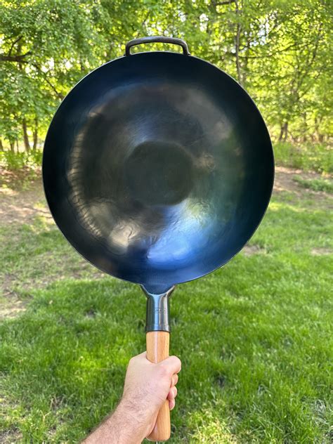 New Yosukata 14” Round Bottom Blue Carbon Steel Wok : r/wok