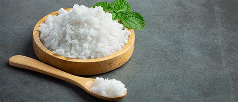 Natural Sea Salt: Uses, Benefits & Risks