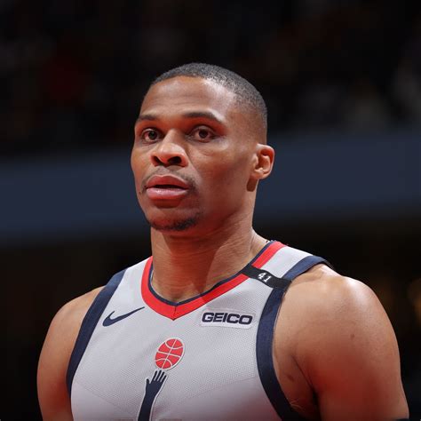 Russell Westbrook Torse Nu