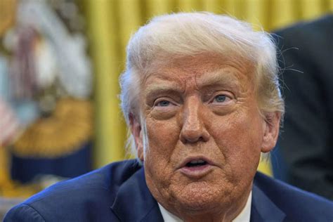 Trump allows commercial fishing in vast Pacific reserve