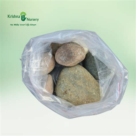 Onyx Pebbles (Color: Blue, Size: Medium)