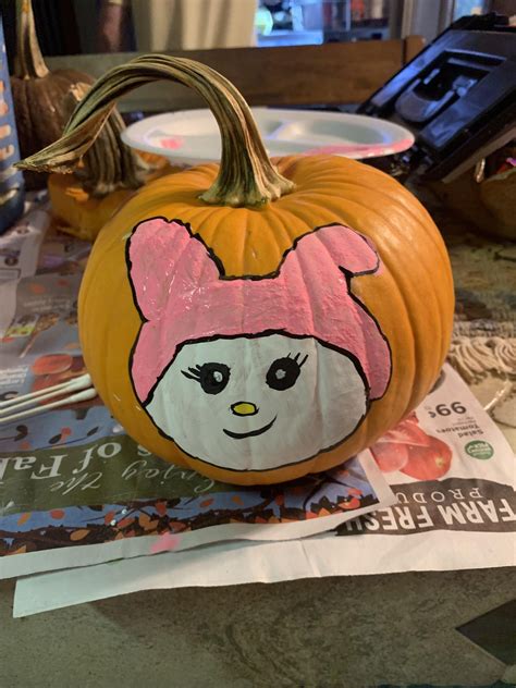 I can’t paint or draw💔happy Halloween : r/sanrio