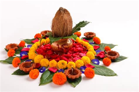 Majestic and Super Creative Ideas for Your Navratri Decoration at Home ...