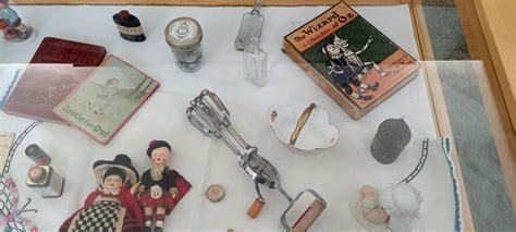 Old artifacts display at Rockville Public Library : r/Libraryporn