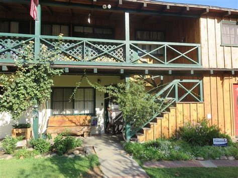 KERN RIVERFRONT LODGE (Kernville) - Lodge Reviews, Photos, Rate ...
