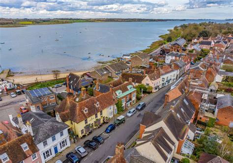 The smallest town in England with a gorgeous high street and not 1 ...