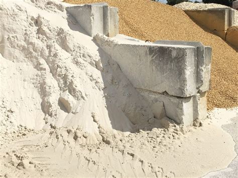 FILL SAND (DELIVERY) - D & M Tree Service