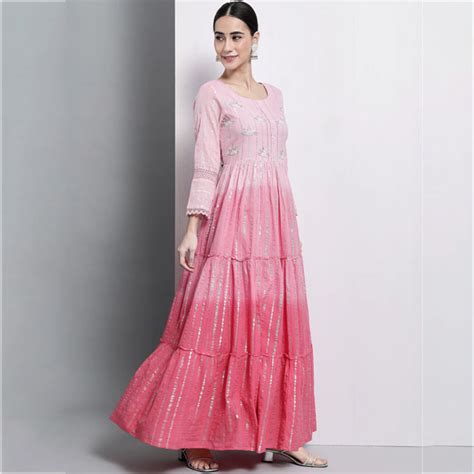 Women Pink Yoke Design Flared Sleeves Thread Work Anarkali Kurta