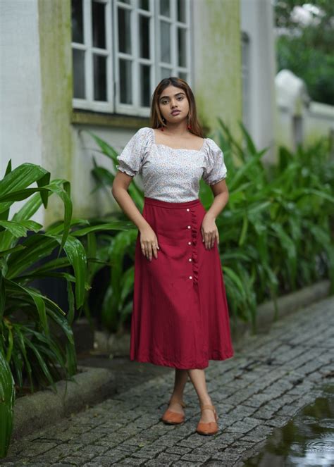 Women's multicolour & red dress