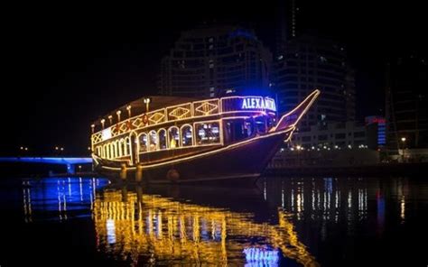 Dhow Cruise Dubai: Everything You Need Before Visiting