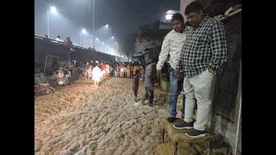 Chemicals used in metro tunnelling gush out of old borewell | Ahmedabad ...
