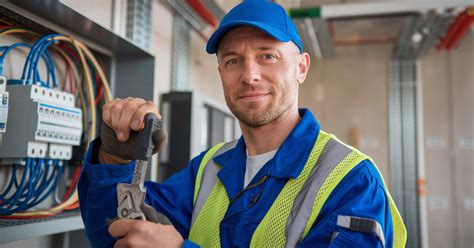 CERTIFICATE IN ELECTRICAL WORKMAN CERTIFICATE OF COMPETENCY (CEWCC ...