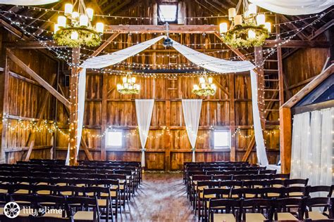 5 Inexpensive Wedding Venue Ideas That Totally Rock | Lily & Lime