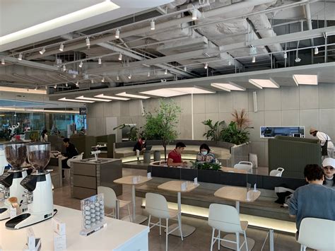 NOC PAPILLONS & BAKERY, Hong Kong - Restaurant Reviews, Phone Number ...