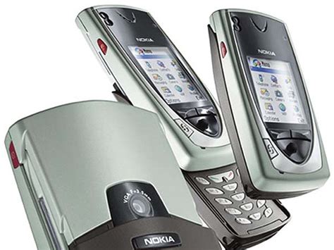First Handheld Cell Phone 的图像结果