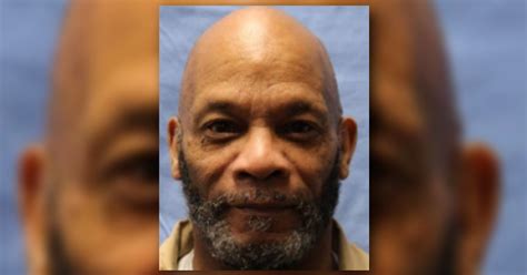 Police search for escaped Washington inmate | Spokane News | khq.com