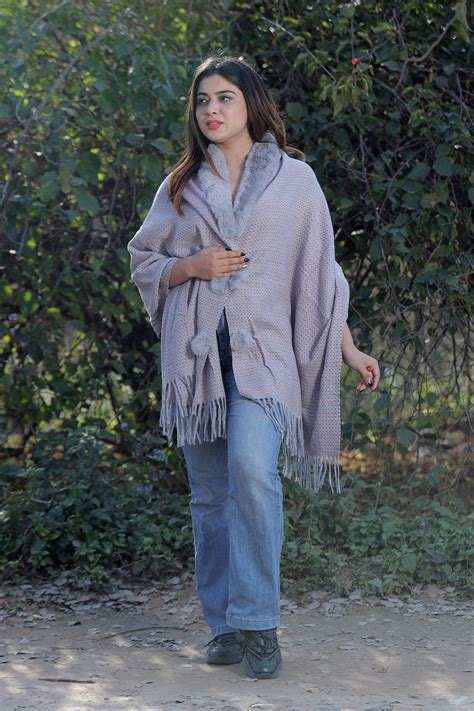 Charismatic grey colour woollen cashmere faux fur cape stole.