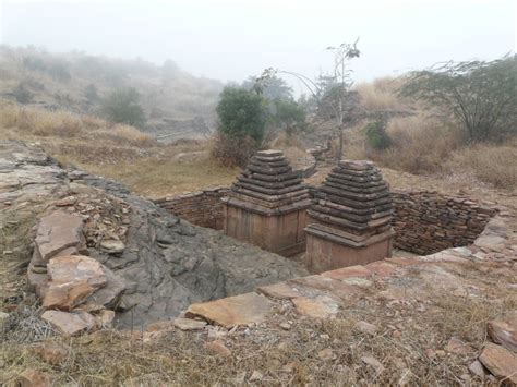 Temples in Morena District, near Gwalior, Part 1: Nareshwar | Sarson ke ...