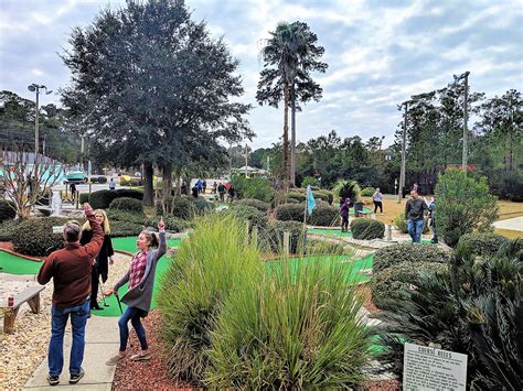 Hours — Bogeys Sports Bar & Mini Golf