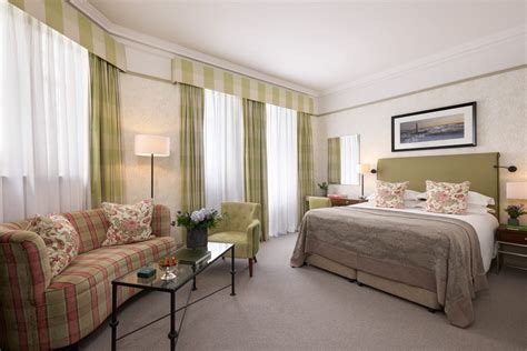 Classic Room | Luxury Hotel in Edinburgh | The Balmoral