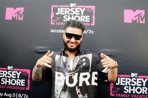 'Jersey Shore': Pauly D and Girlfriend Nikki Hall Spotted Holding Hands ...