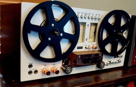 Technics RS-1500 "Midnight" McIntosh-style