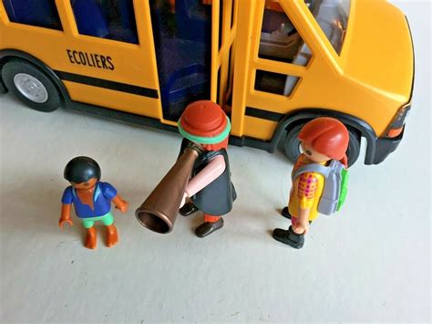 Playmobil School Bus #594 with Blinking lights, Door that Opens, 3 ...