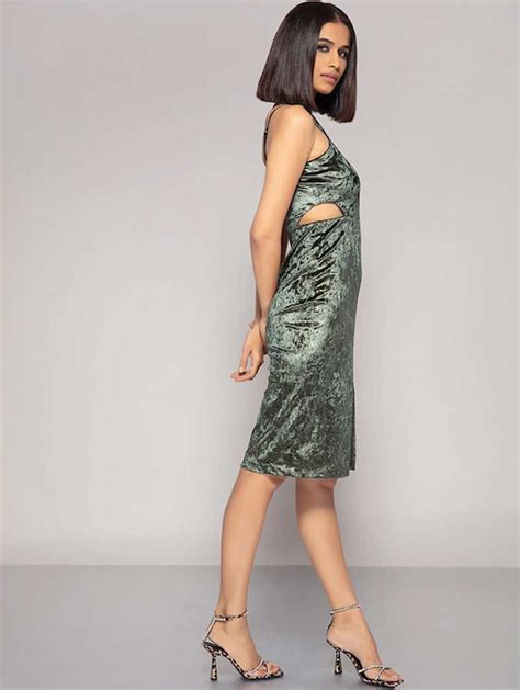 Green Embellished Velvet One Shoulder Sheath Dress