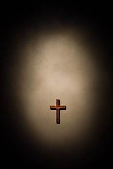 minimalist wallpaper jesus cross cutout decor photo free cross image on unsplash minimalist wallpaper jesus cross cutout decor photo free cross image on unsplash
