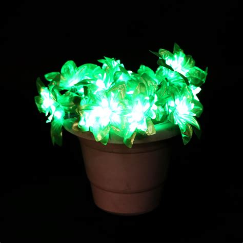 Shiny Green Silicon Flower 24 LED String Fairy Lights
