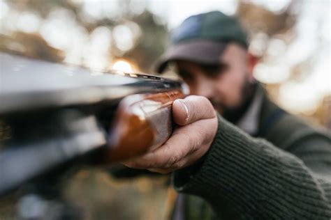 A Beginner’s Guide To Shoot Clay Pigeons