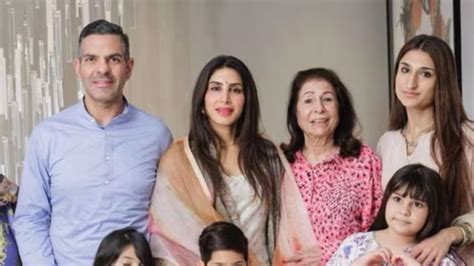 Sona Comstar issues `cease, desist` letter to Sunjay Kapur`s mother Rani