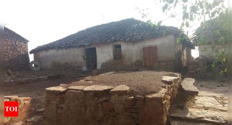 Damoh: Water crisis forces Damoh villagers to migrate | Bhopal News ...