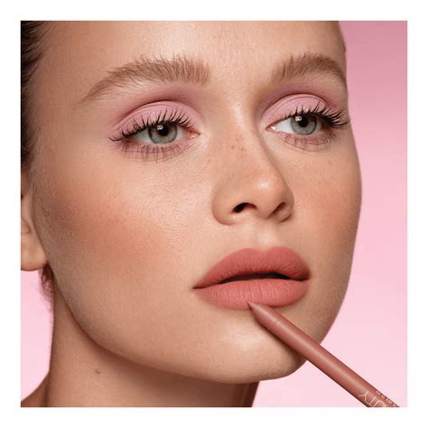 Lip Contour 2.0 • Bombshell Pinky Brown