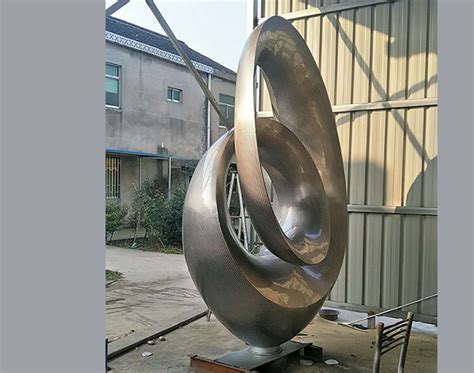 北京锻造金属雕塑,青铜雕塑,不锈钢雕塑公司