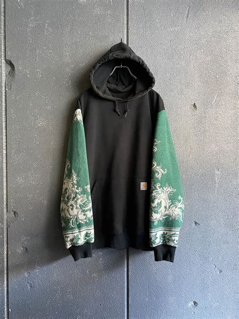 Rug Docking "Remake" Carhartt Hoodie | Amber used clothing