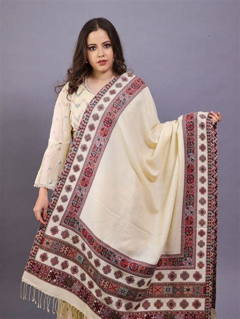 Kullu Border Kani - women shawls, kani, - The Shawl Studio