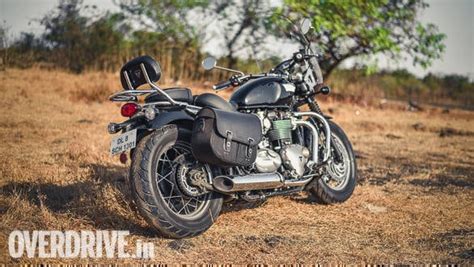 2018 Triumph Bonneville Speedmaster road test review - Overdrive