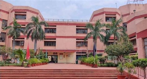 Hargobind Enclave, New Delhi: Map, Property Rates, Projects, Photos ...