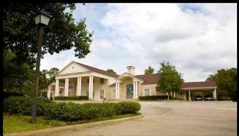 Koskey Funeral Home | Compassionate Funeral Services in Negaunee, MI