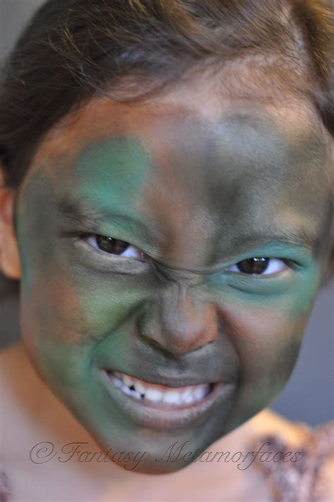Army camouflage face painting Camouflage Face Paint, Army Camouflage, Camo Makeup, Best Face ...