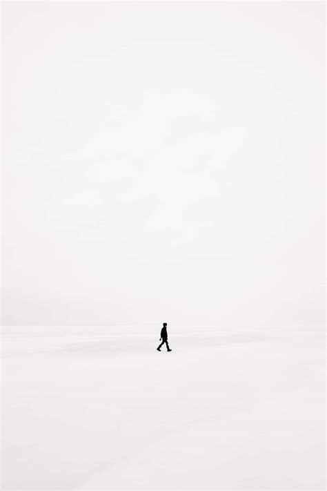 Download Bare Minimum Effort For A Human Figure Wallpaper | Wallpapers.com