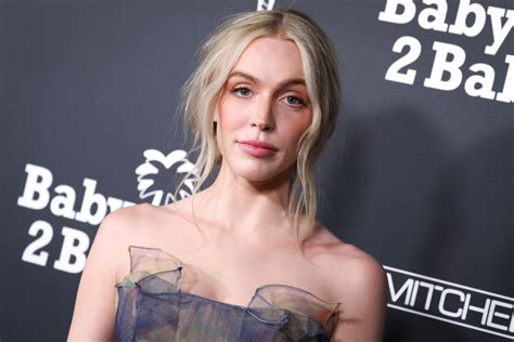 Quién es Alex Cooper y cómo pasó de vivir del desempleo a convertirse ...