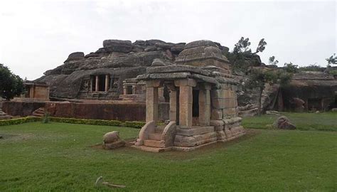 10 Places to Visit in Bagalkote in 2026- Heritage Sites & Temples