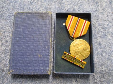 Original WW2 Asiatic Pacific Campaign medal w. original boc full size w ...